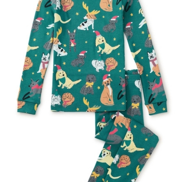 Tea Collection 2-Piece Pajama Set - Picture 4 of 11